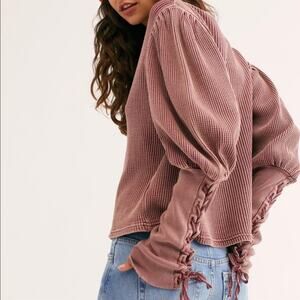 FREE PEOPLE Waffle Thermal Crew Medieval Lace Up Sleeves Pleated Shoulder XS